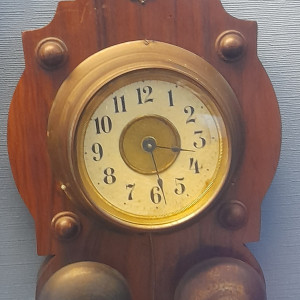 Επιτοίχιο ρολόι