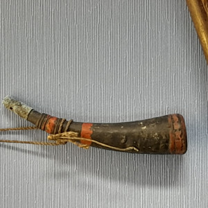 Κεράτινη θήκη για ψιλή μπαρούτη